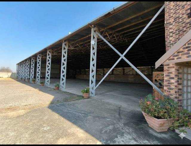 1,060M² WORKSHOP TO LET IN UNITAS PARK